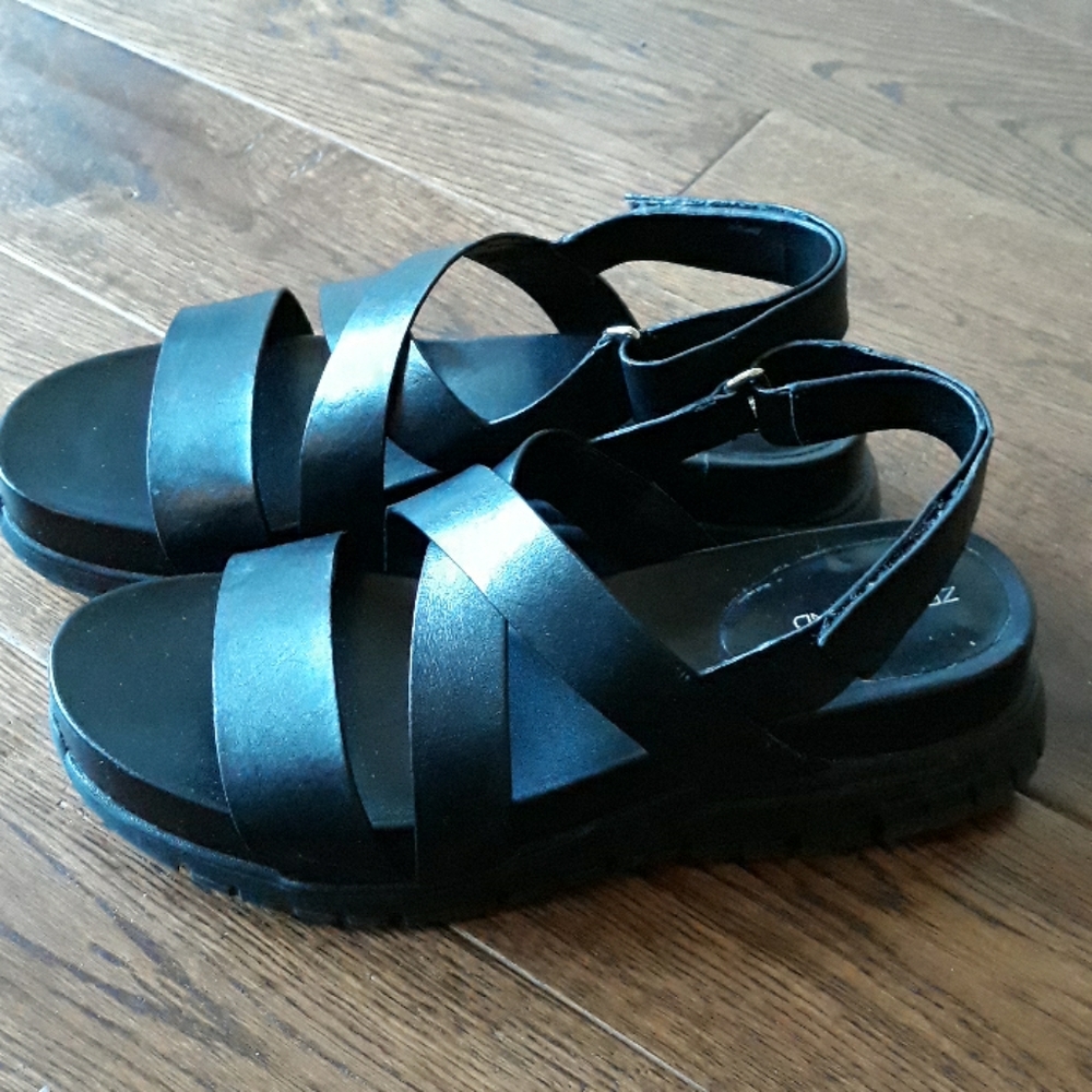 Cole Haan women sandals